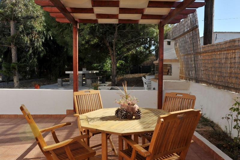Tsakanos Home Adamantas  Exterior photo